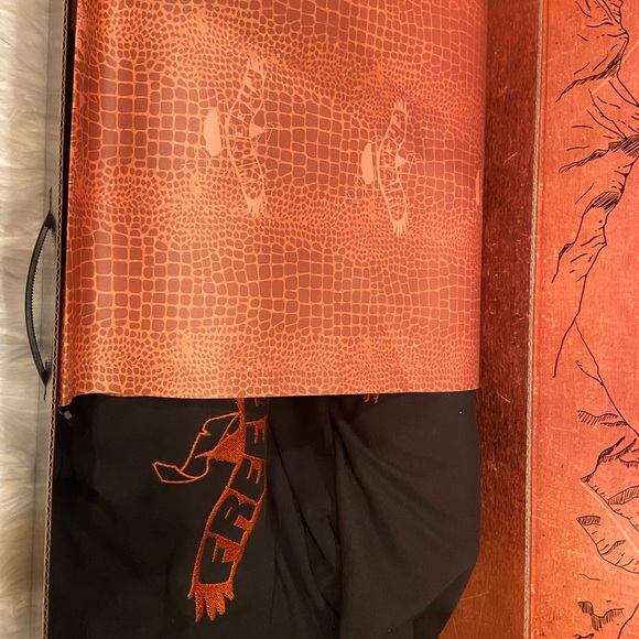 CATRINA FreeBird by Steven - Picture 2 of 14